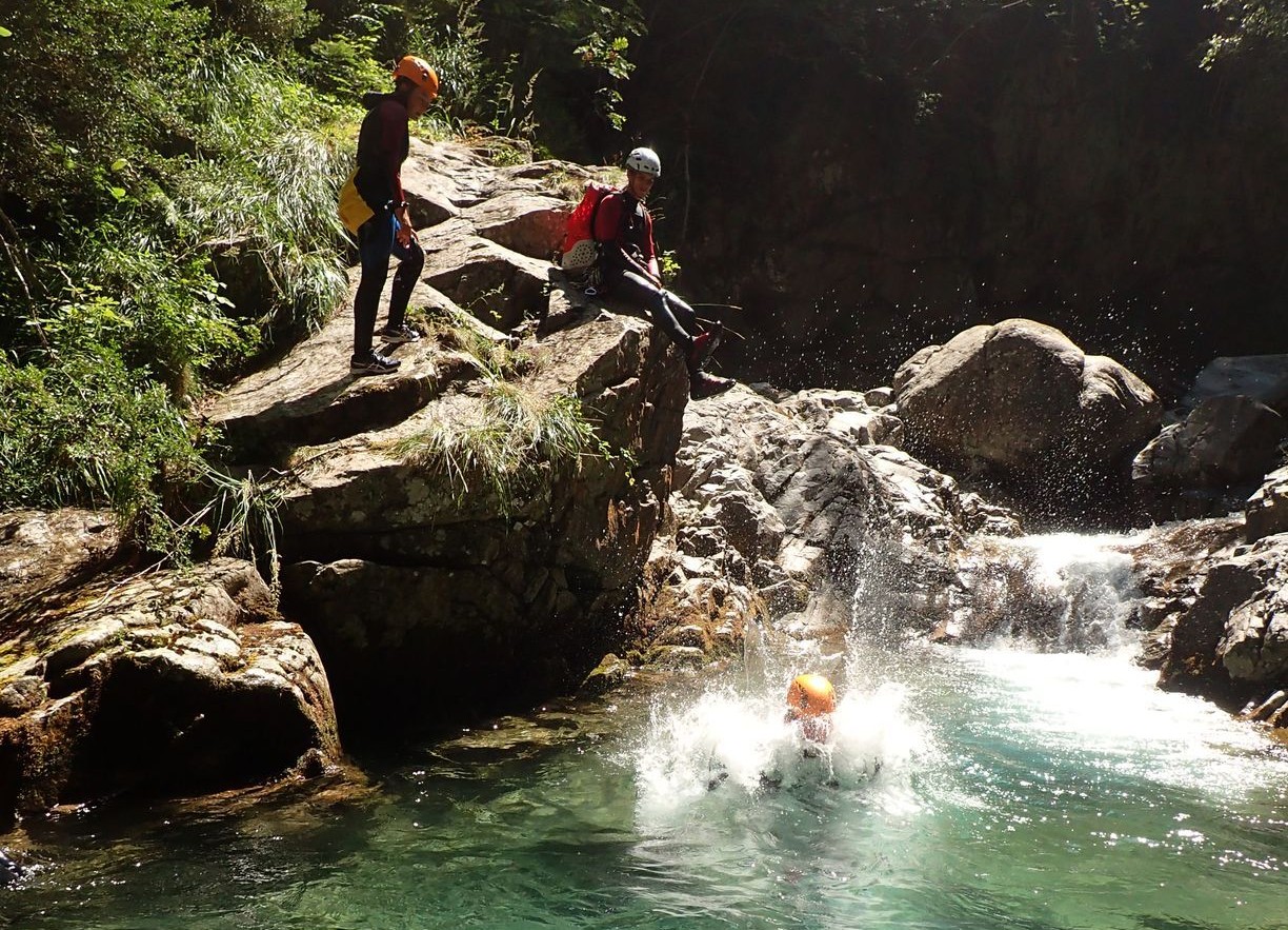 L'eau cristalline dans les Pyrénées