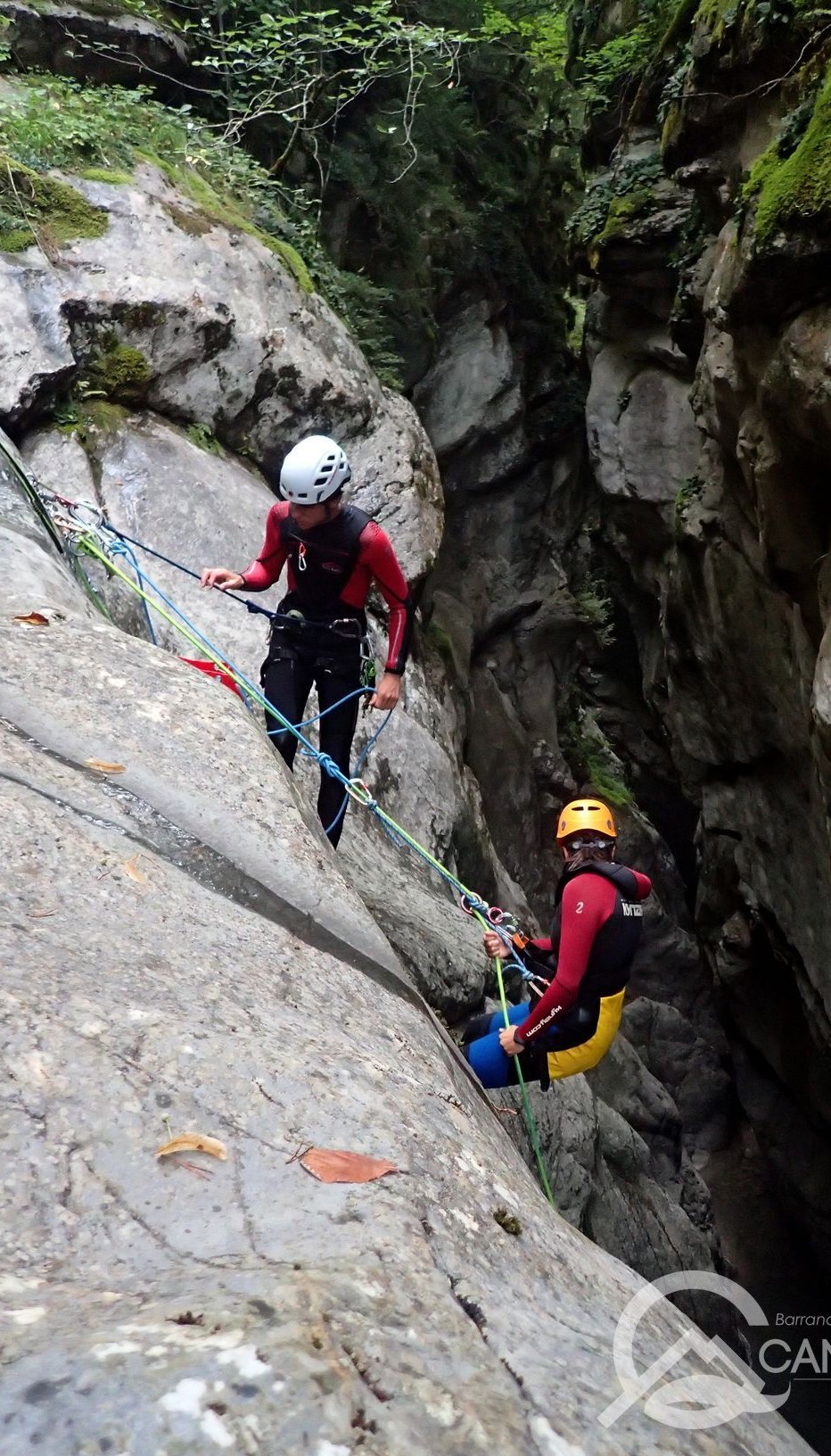 Rappel vers les entrailles de la terre dans "las Gloces"