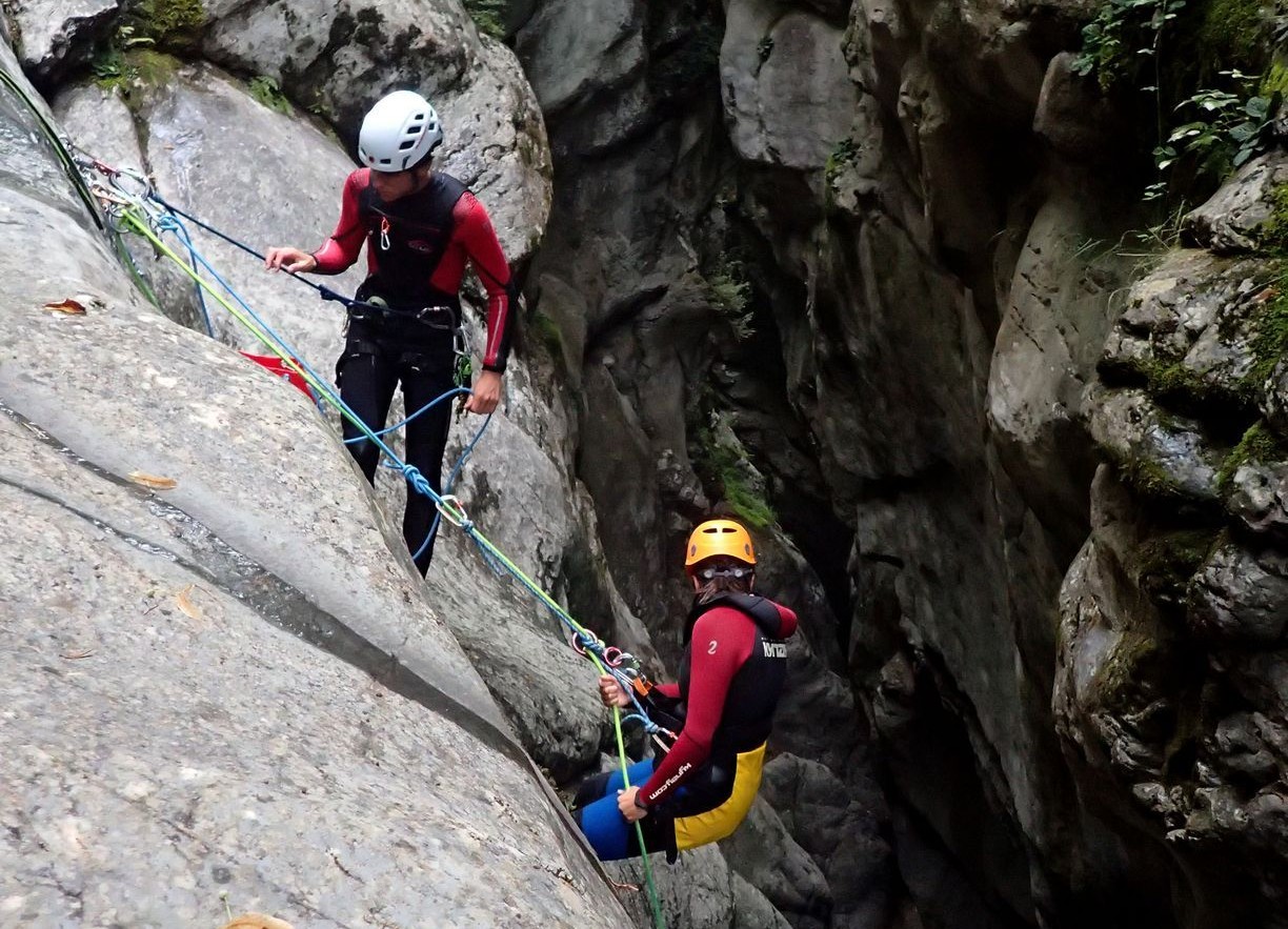 Rappel vers les entrailles de la terre dans "las Gloces"
