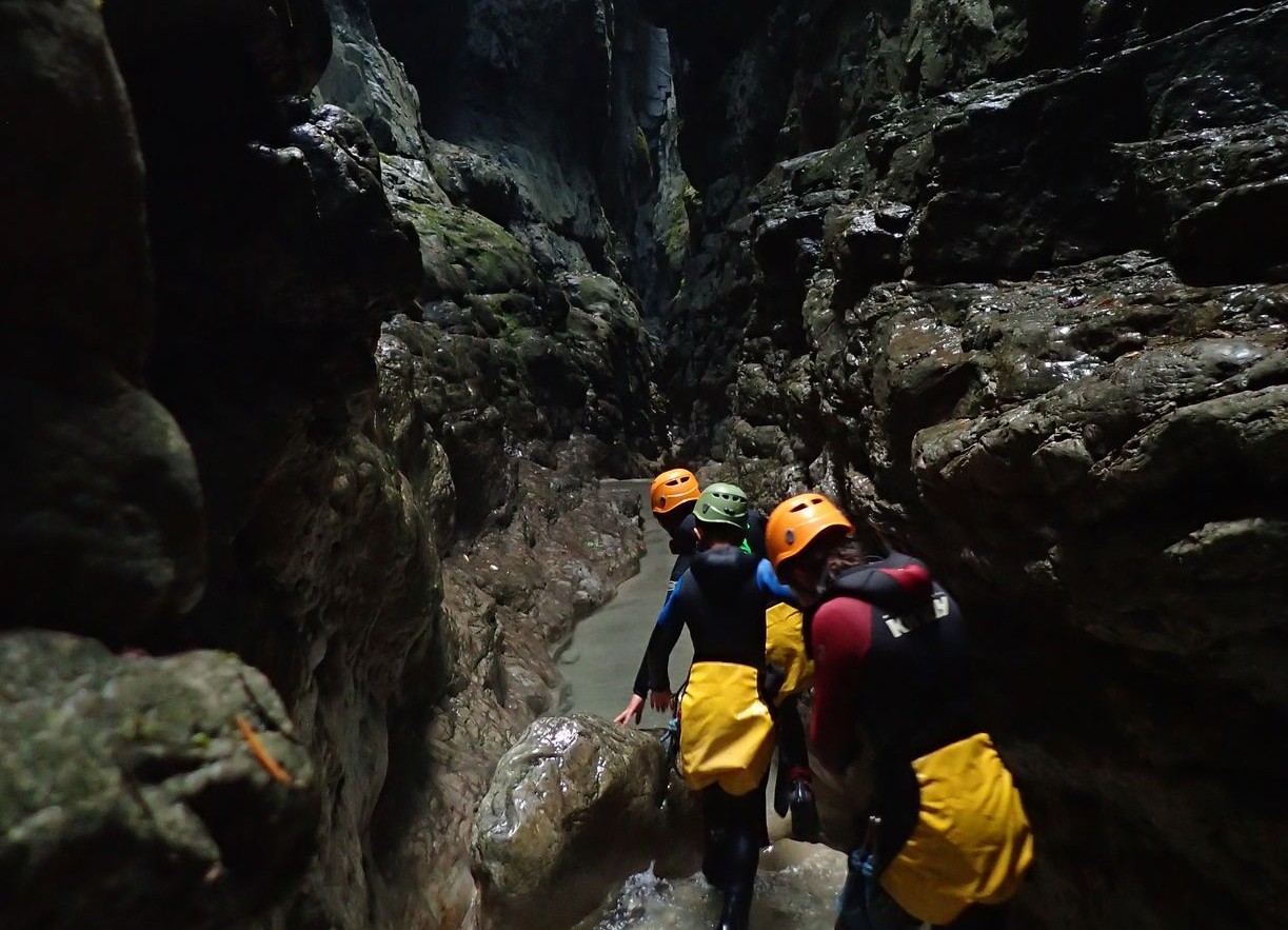 Superbe canyon dans les Pyrénées: Gloces