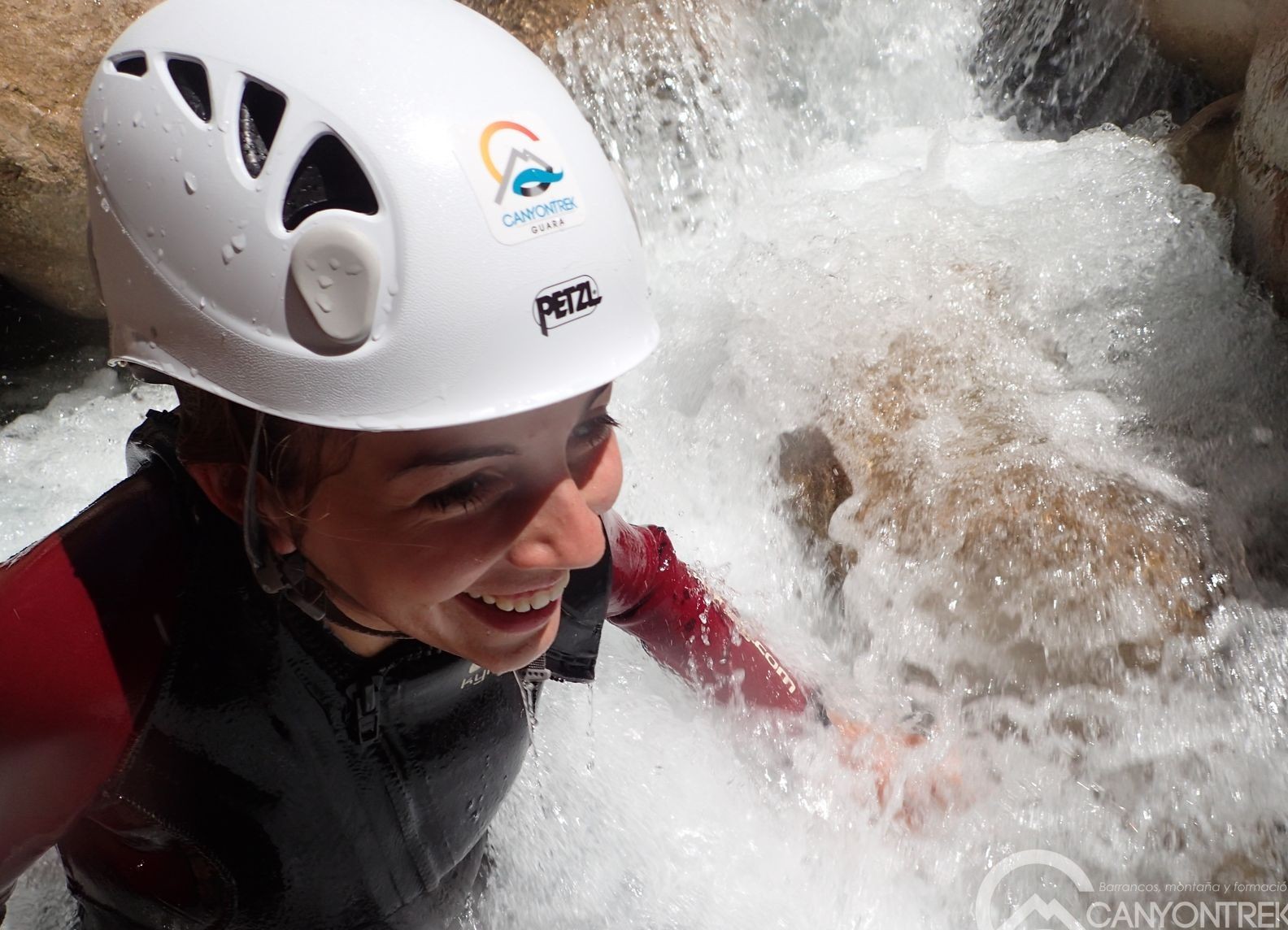 Ixeia profite beaucoup des canyons aquatiques