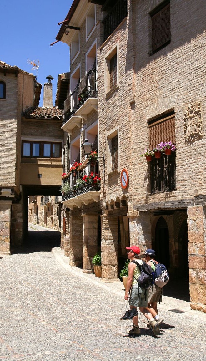 Place Rafael Ayerbe à Alquezar