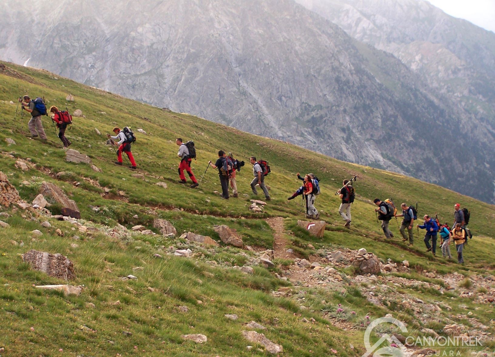 Remontant sur le Posets en Pyrénées