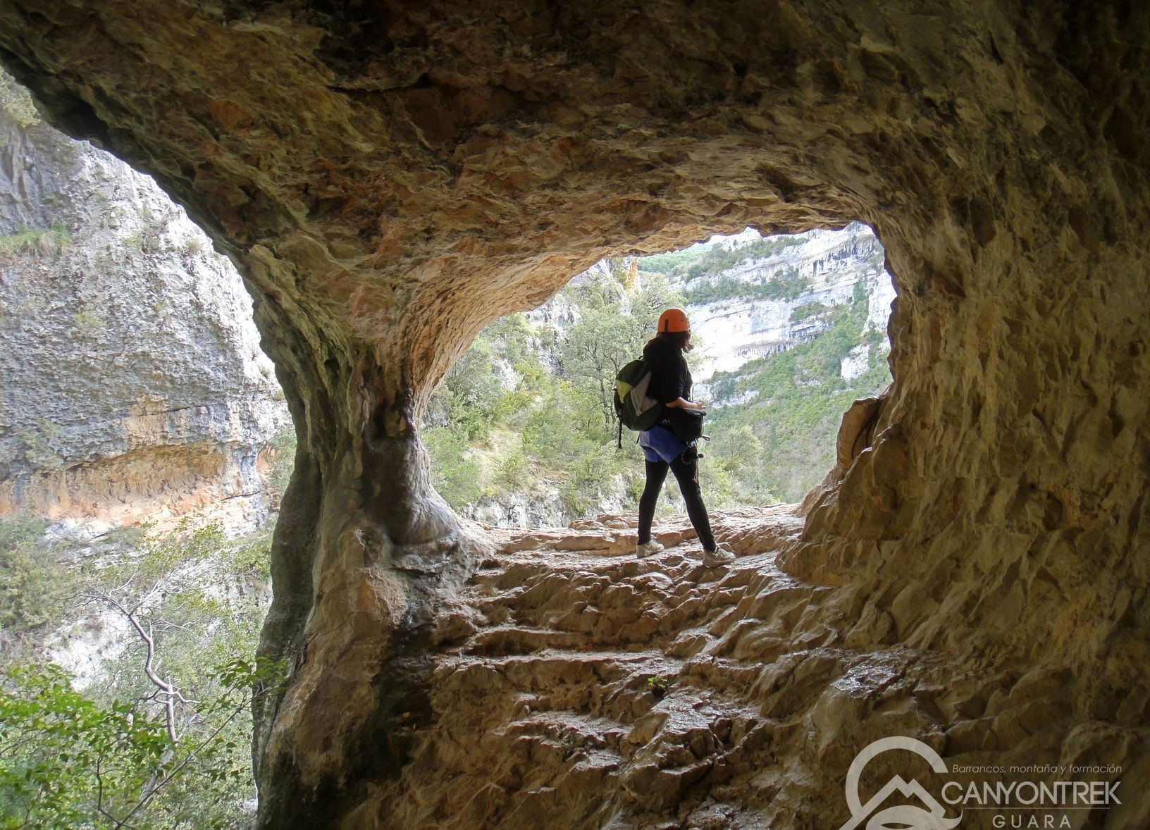Randonnée en Sierra de Guara: les fenêtres naturales